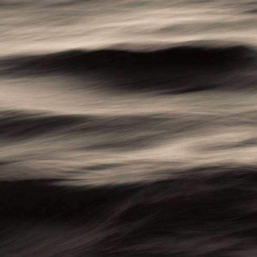 Fkq0dcYYDBHJ-20171006-The-Uniqueness-of-Waves-XII