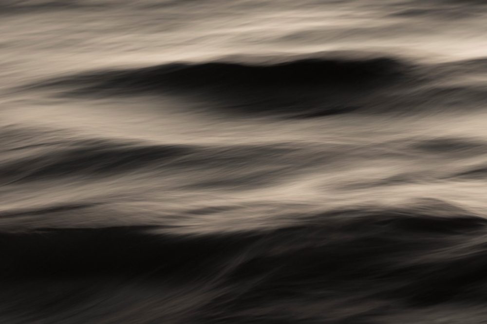 Tal Paz-Fridman | The Uniqueness of Waves XII